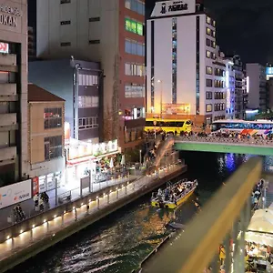 道頓堀民泊31＆mini浮世絵美術館、道頓堀心斎橋真ん中、家族旅行、family Trip Apartment Osaka