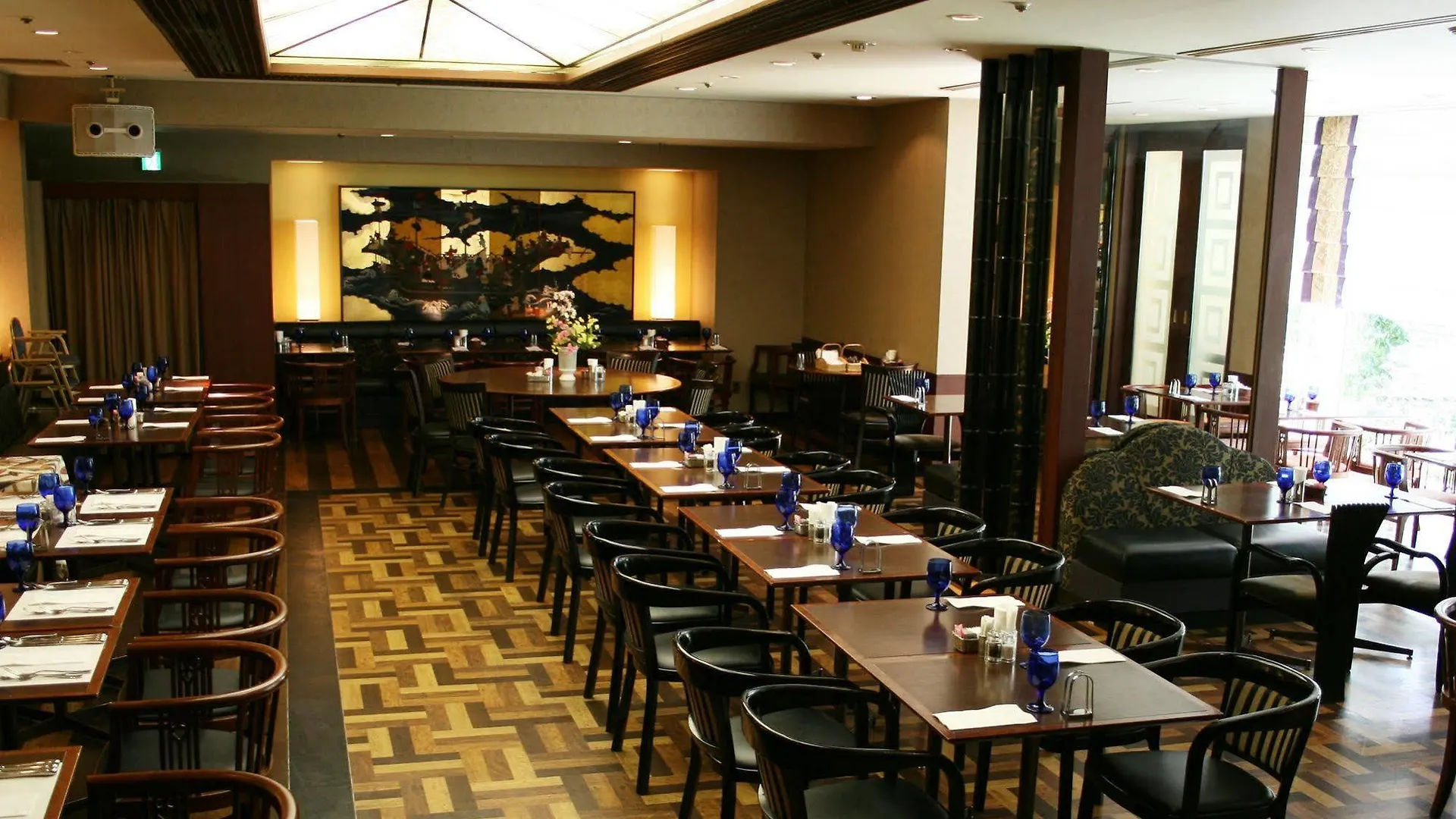 Hotel New Otani Inn Tokyo
